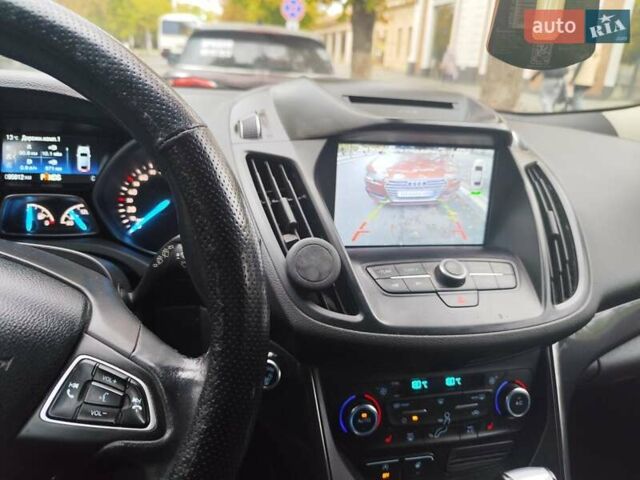 Білий Форд Куга, об'ємом двигуна 2 л та пробігом 96 тис. км за 20000 $, фото 11 на Automoto.ua
