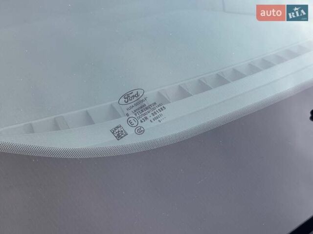 Белый Форд Куга, объемом двигателя 1.5 л и пробегом 91 тыс. км за 17500 $, фото 8 на Automoto.ua