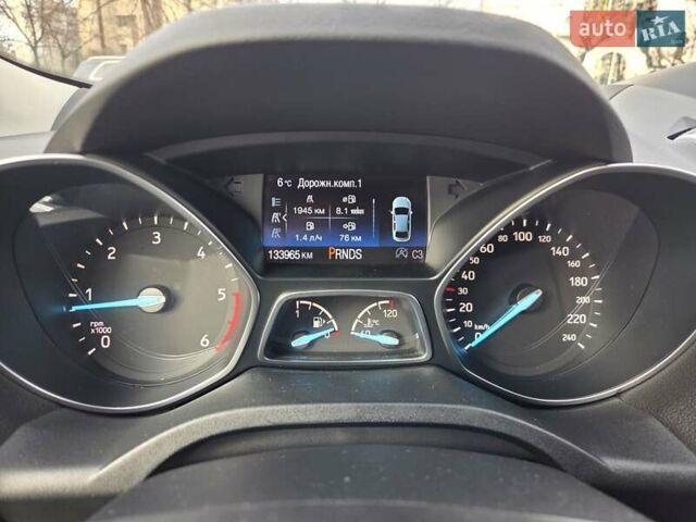 Белый Форд Куга, объемом двигателя 2 л и пробегом 134 тыс. км за 18950 $, фото 9 на Automoto.ua