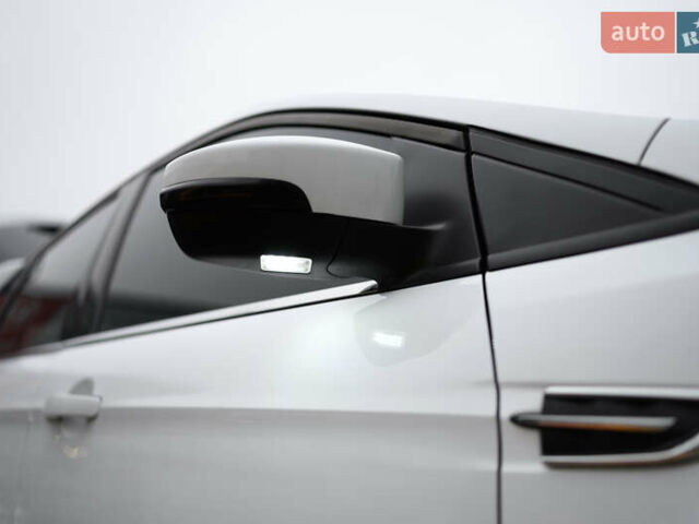 Белый Форд Куга, объемом двигателя 1.5 л и пробегом 82 тыс. км за 19500 $, фото 46 на Automoto.ua