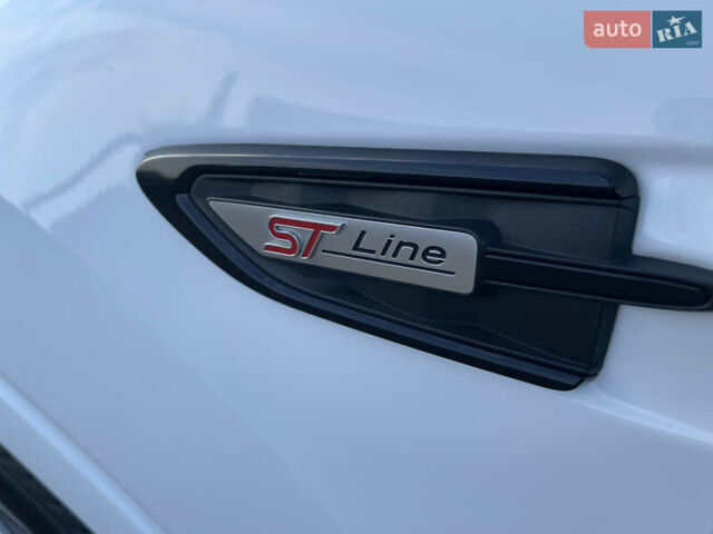 Білий Форд Куга, об'ємом двигуна 2 л та пробігом 248 тис. км за 17500 $, фото 13 на Automoto.ua