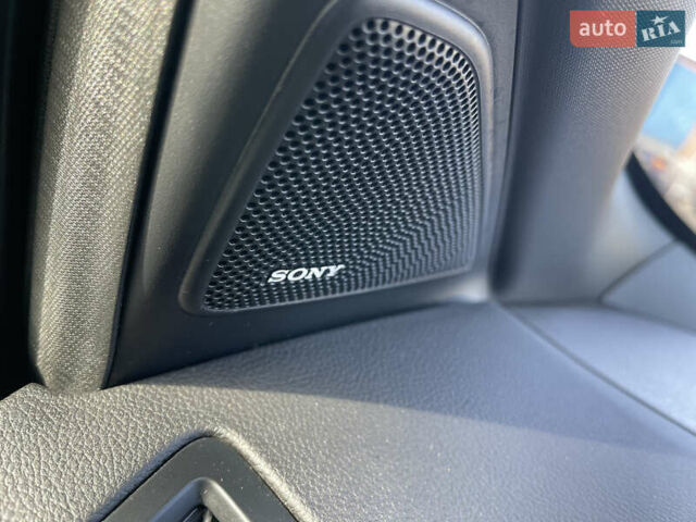 Білий Форд Куга, об'ємом двигуна 2 л та пробігом 248 тис. км за 17500 $, фото 39 на Automoto.ua