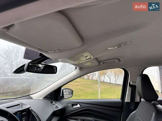 Белый Форд Куга, объемом двигателя 2 л и пробегом 70 тыс. км за 20500 $, фото 32 на Automoto.ua