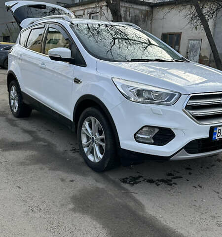Белый Форд Куга, объемом двигателя 1.5 л и пробегом 102 тыс. км за 19500 $, фото 32 на Automoto.ua