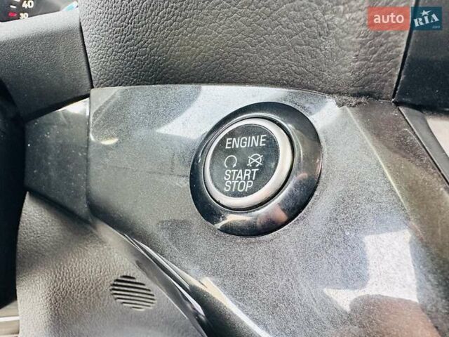 Білий Форд Куга, об'ємом двигуна 2 л та пробігом 140 тис. км за 18500 $, фото 59 на Automoto.ua