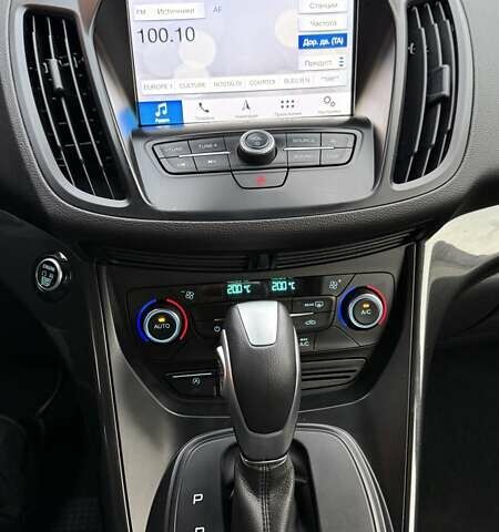 Білий Форд Куга, об'ємом двигуна 2 л та пробігом 187 тис. км за 16963 $, фото 29 на Automoto.ua