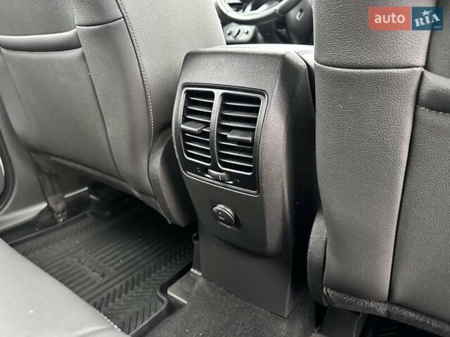 Белый Форд Куга, объемом двигателя 2 л и пробегом 70 тыс. км за 20500 $, фото 41 на Automoto.ua