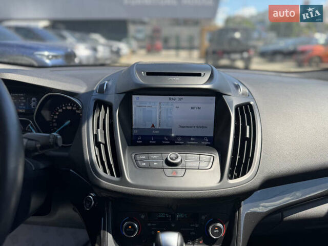 Белый Форд Куга, объемом двигателя 2 л и пробегом 104 тыс. км за 22990 $, фото 15 на Automoto.ua