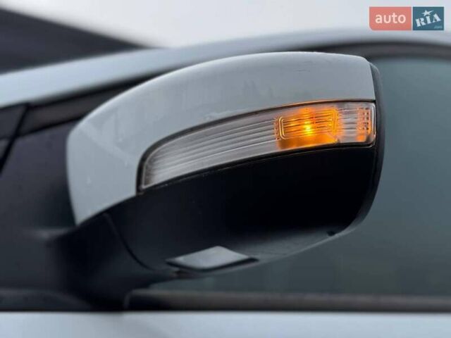 Белый Форд Куга, объемом двигателя 2 л и пробегом 184 тыс. км за 18700 $, фото 15 на Automoto.ua