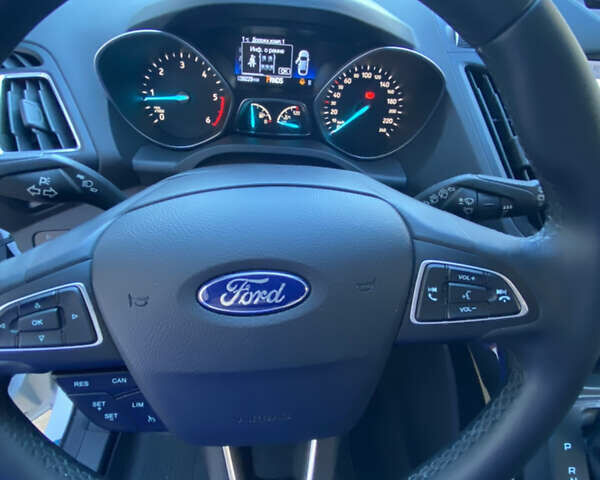 Форд Куга 2019 в Киеве на Automoto.ua Белый Форд Куга, объемом двигателя 1.5 л и пробегом 90 тыс. км за 20000 $, фото 5 на Automoto.ua