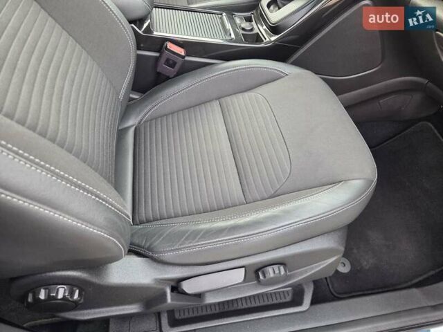 Белый Форд Куга, объемом двигателя 2 л и пробегом 134 тыс. км за 18950 $, фото 12 на Automoto.ua