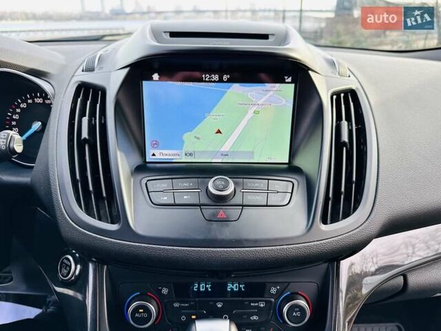 Білий Форд Куга, об'ємом двигуна 2 л та пробігом 140 тис. км за 18500 $, фото 57 на Automoto.ua