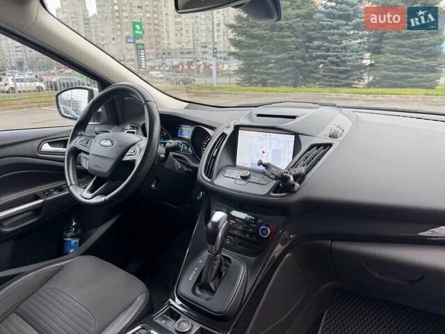 Белый Форд Куга, объемом двигателя 1.5 л и пробегом 91 тыс. км за 17500 $, фото 61 на Automoto.ua