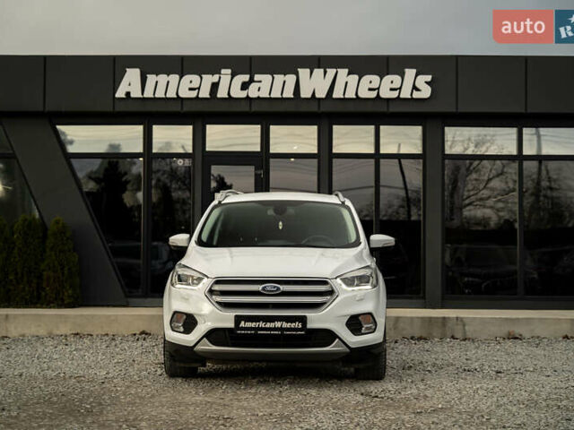 Білий Форд Куга, об'ємом двигуна 1.5 л та пробігом 88 тис. км за 18900 $, фото 1 на Automoto.ua