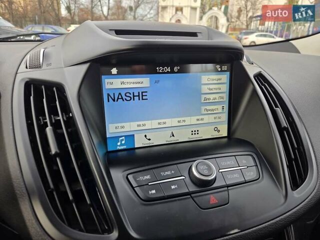 Белый Форд Куга, объемом двигателя 2 л и пробегом 134 тыс. км за 18950 $, фото 23 на Automoto.ua