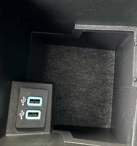 Білий Форд Куга, об'ємом двигуна 2 л та пробігом 187 тис. км за 16963 $, фото 34 на Automoto.ua