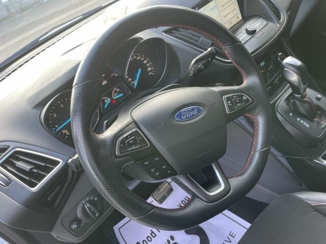 Белый Форд Куга, объемом двигателя 2 л и пробегом 247 тыс. км за 416 $, фото 6 на Automoto.ua