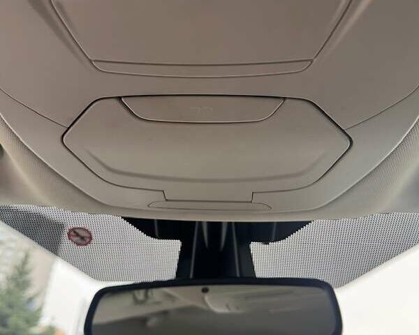 Белый Форд Куга, объемом двигателя 1.5 л и пробегом 91 тыс. км за 17500 $, фото 42 на Automoto.ua