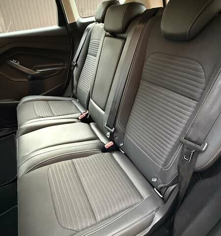 Білий Форд Куга, об'ємом двигуна 2 л та пробігом 187 тис. км за 16963 $, фото 41 на Automoto.ua