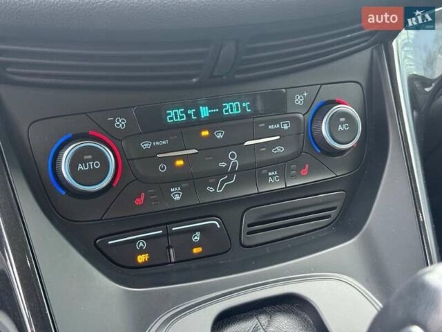 Белый Форд Куга, объемом двигателя 1.5 л и пробегом 91 тыс. км за 17500 $, фото 34 на Automoto.ua