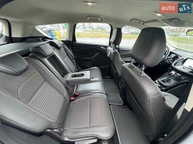 Белый Форд Куга, объемом двигателя 1.5 л и пробегом 91 тыс. км за 17500 $, фото 55 на Automoto.ua