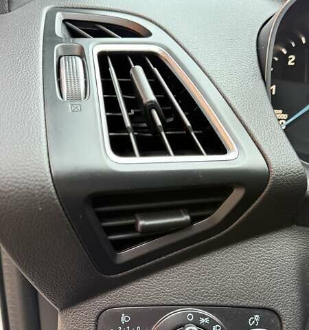 Білий Форд Куга, об'ємом двигуна 2 л та пробігом 187 тис. км за 16963 $, фото 20 на Automoto.ua