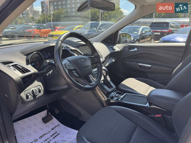 Белый Форд Куга, объемом двигателя 2 л и пробегом 104 тыс. км за 22990 $, фото 9 на Automoto.ua