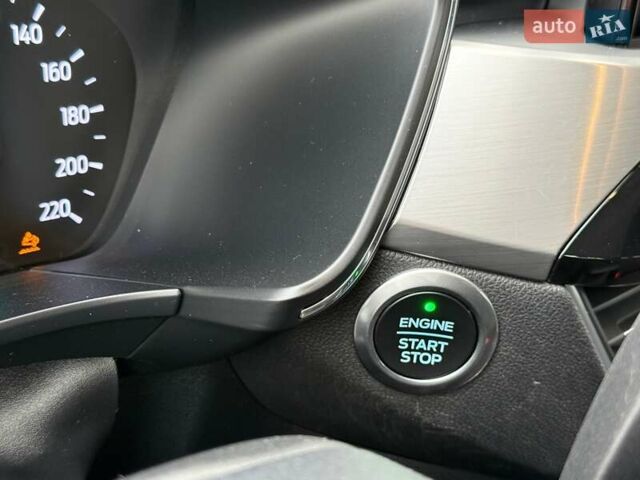 Белый Форд Куга, объемом двигателя 2 л и пробегом 94 тыс. км за 24300 $, фото 22 на Automoto.ua