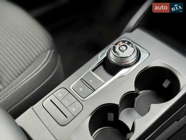 Белый Форд Куга, объемом двигателя 2 л и пробегом 94 тыс. км за 24300 $, фото 17 на Automoto.ua