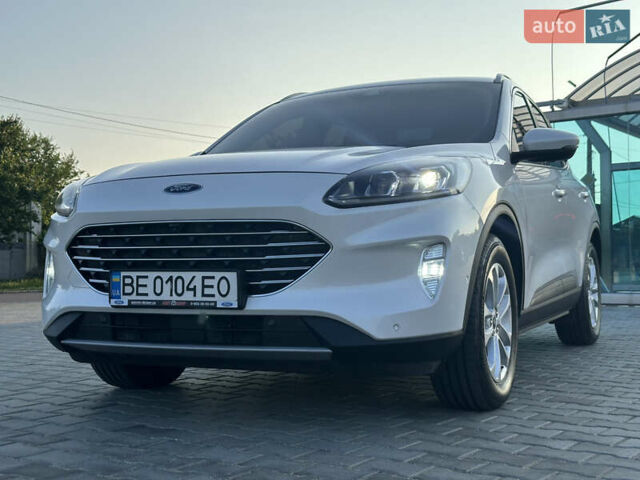 Білий Форд Куга, об'ємом двигуна 2 л та пробігом 66 тис. км за 26800 $, фото 18 на Automoto.ua
