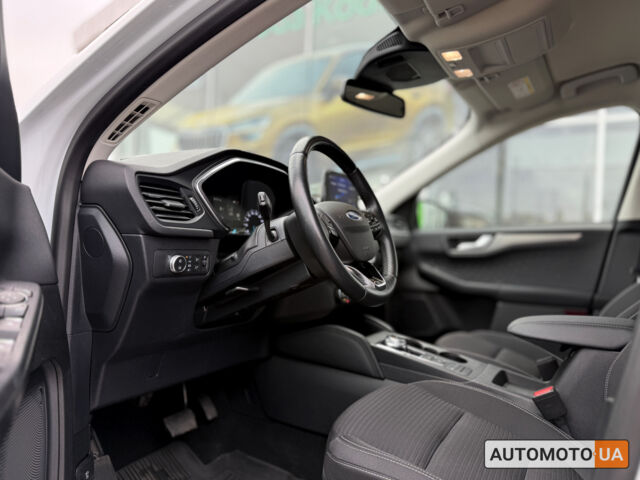 Белый Форд Куга, объемом двигателя 2 л и пробегом 94 тыс. км за 24300 $, фото 15 на Automoto.ua