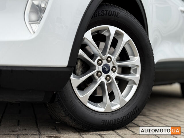 Белый Форд Куга, объемом двигателя 2 л и пробегом 94 тыс. км за 24300 $, фото 24 на Automoto.ua
