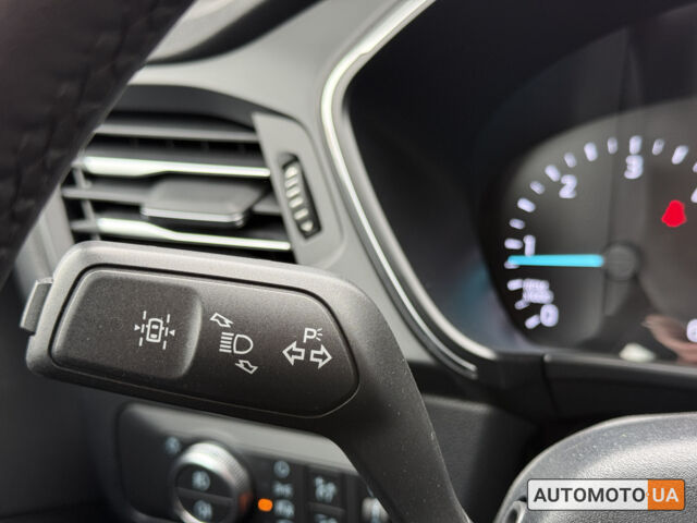 Белый Форд Куга, объемом двигателя 2 л и пробегом 94 тыс. км за 24300 $, фото 3 на Automoto.ua