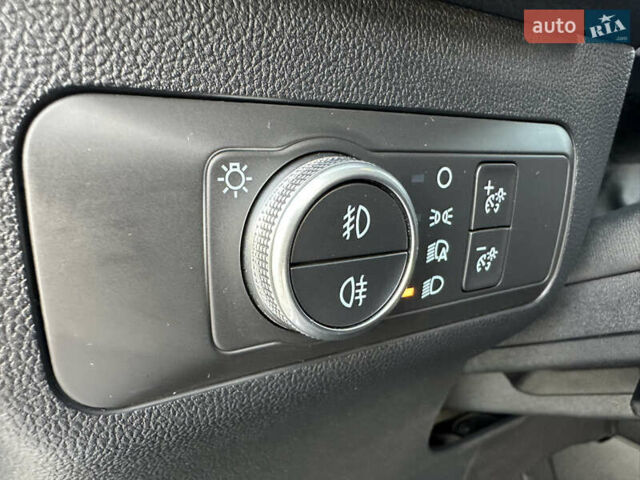 Білий Форд Куга, об'ємом двигуна 2 л та пробігом 66 тис. км за 26800 $, фото 38 на Automoto.ua
