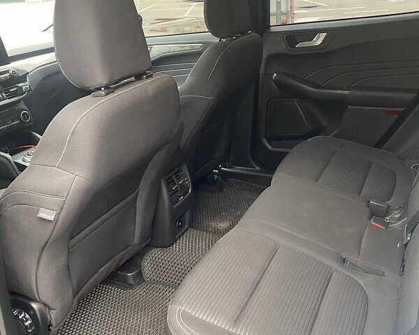 Белый Форд Куга, объемом двигателя 1.5 л и пробегом 54 тыс. км за 24600 $, фото 9 на Automoto.ua