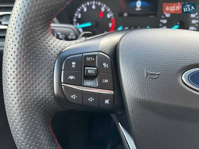 Белый Форд Куга, объемом двигателя 1.5 л и пробегом 31 тыс. км за 24200 $, фото 20 на Automoto.ua