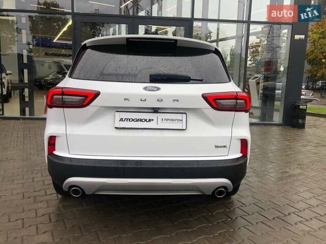 Белый Форд Куга, объемом двигателя 1.5 л и пробегом 6 тыс. км за 25500 $, фото 5 на Automoto.ua