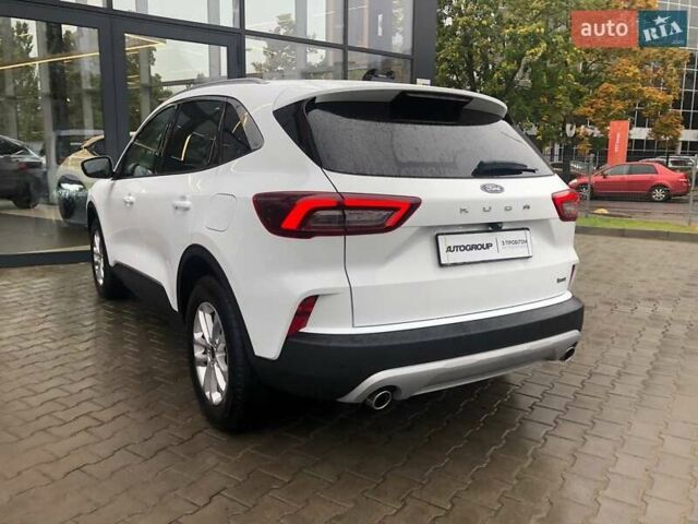 Белый Форд Куга, объемом двигателя 1.5 л и пробегом 6 тыс. км за 25500 $, фото 7 на Automoto.ua