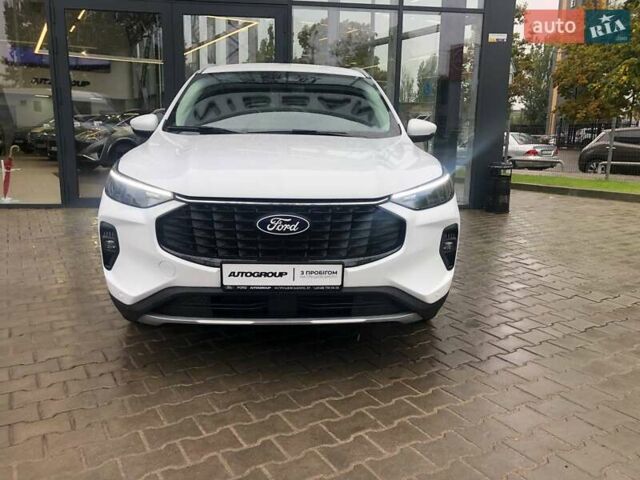 Белый Форд Куга, объемом двигателя 1.5 л и пробегом 6 тыс. км за 25500 $, фото 2 на Automoto.ua