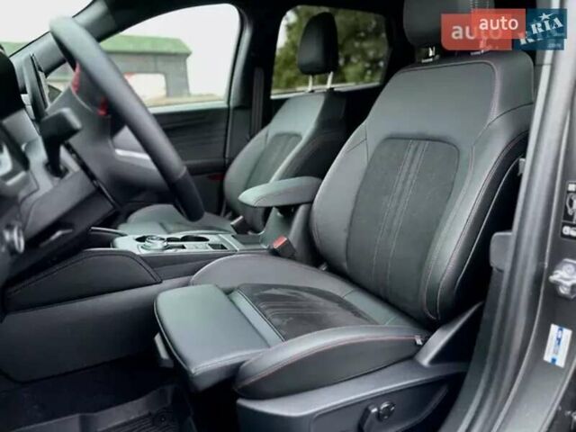 Белый Форд Куга, объемом двигателя 1.5 л и пробегом 22 тыс. км за 35000 $, фото 5 на Automoto.ua