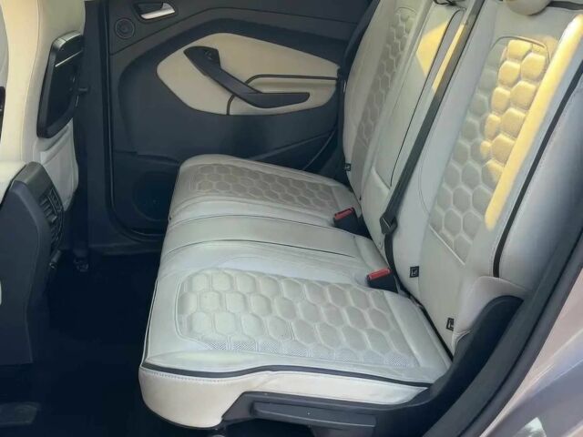 Бежевий Форд Куга, об'ємом двигуна 2 л та пробігом 54 тис. км за 8000 $, фото 9 на Automoto.ua