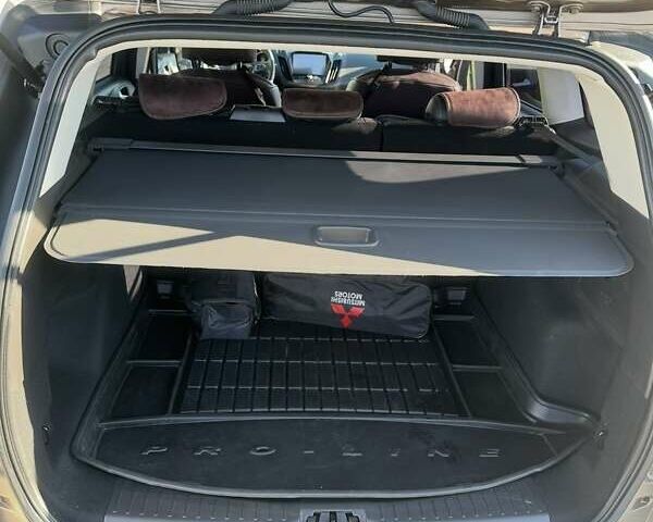 Бежевый Форд Куга, объемом двигателя 2 л и пробегом 75 тыс. км за 25500 $, фото 11 на Automoto.ua