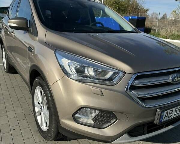 Бежевый Форд Куга, объемом двигателя 2 л и пробегом 75 тыс. км за 25500 $, фото 13 на Automoto.ua