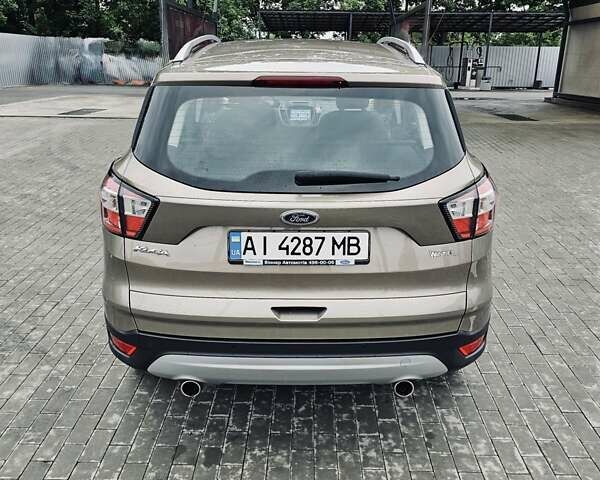 Бежевий Форд Куга, об'ємом двигуна 1.5 л та пробігом 142 тис. км за 18200 $, фото 5 на Automoto.ua