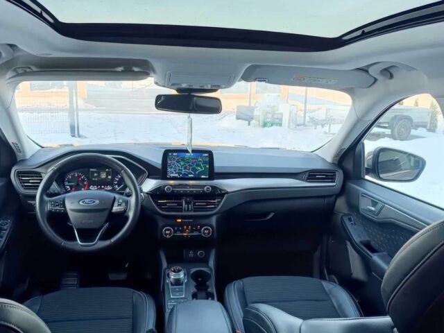 Бежевий Форд Куга, об'ємом двигуна 2 л та пробігом 30 тис. км за 8000 $, фото 6 на Automoto.ua