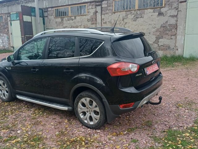 Черный Форд Куга, объемом двигателя 2 л и пробегом 259 тыс. км за 10600 $, фото 3 на Automoto.ua