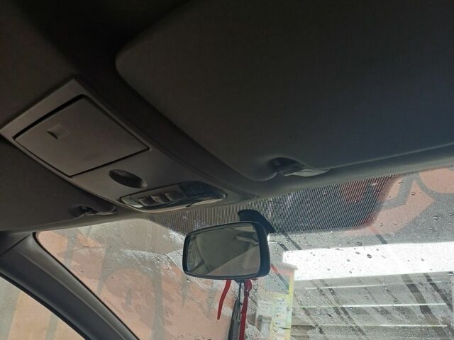 Черный Форд Куга, объемом двигателя 2 л и пробегом 259 тыс. км за 10600 $, фото 15 на Automoto.ua