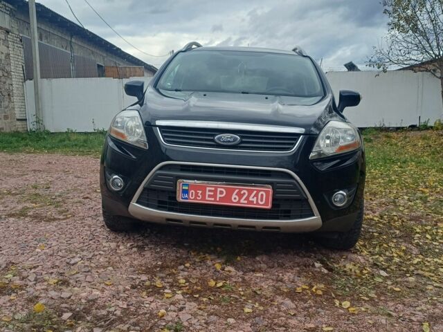 Черный Форд Куга, объемом двигателя 2 л и пробегом 259 тыс. км за 10600 $, фото 5 на Automoto.ua