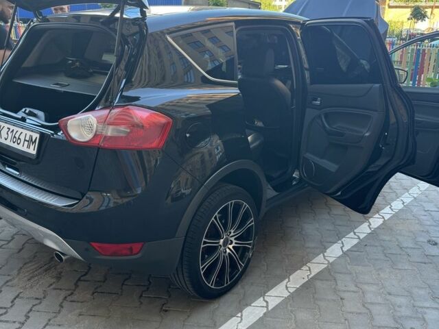 Чорний Форд Куга, об'ємом двигуна 2 л та пробігом 225 тис. км за 11000 $, фото 3 на Automoto.ua