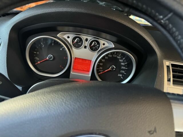 Чорний Форд Куга, об'ємом двигуна 2 л та пробігом 225 тис. км за 11000 $, фото 9 на Automoto.ua